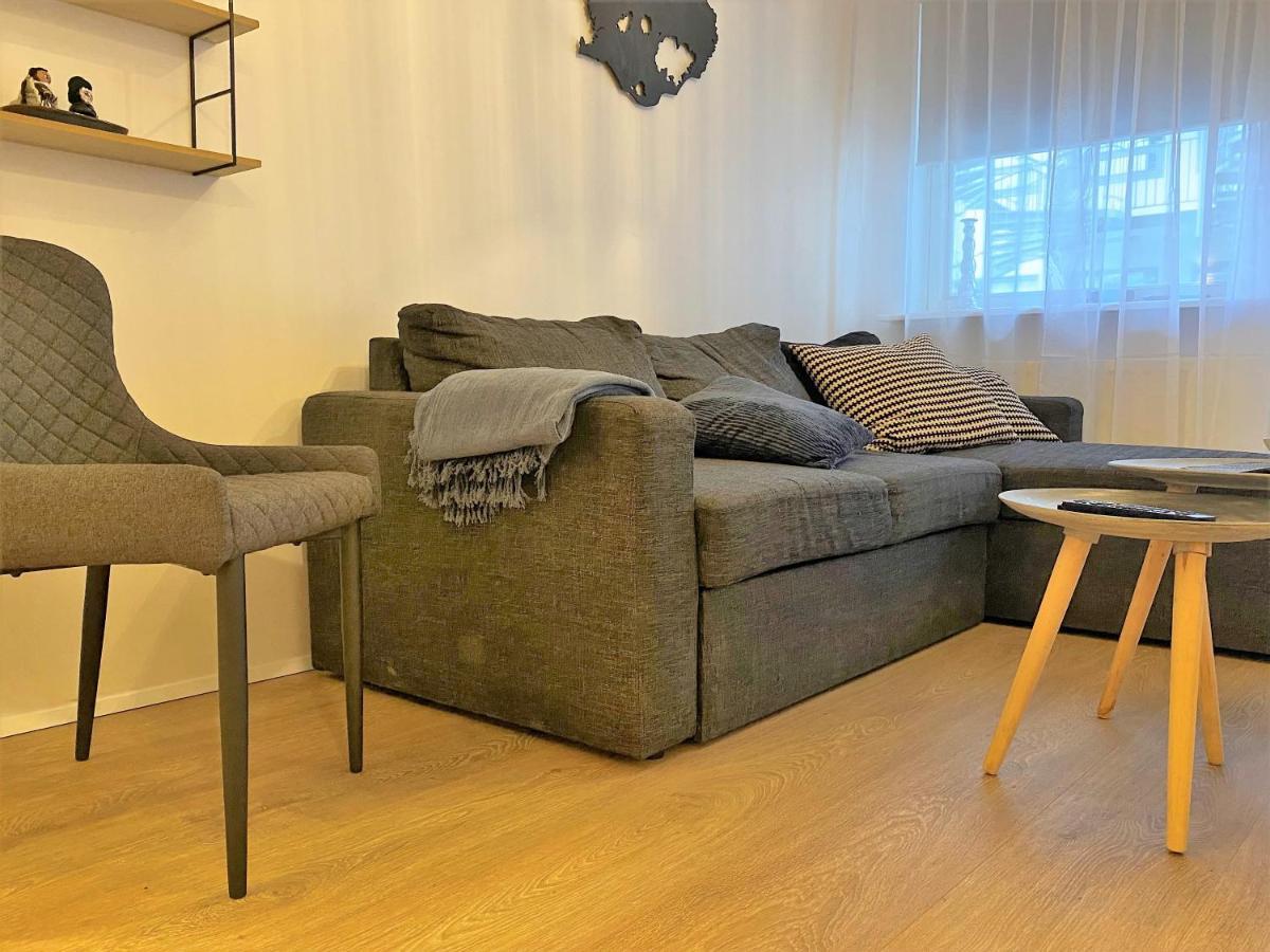 Hafnarstraeti 100, Downtown Apartment Akureyri Exteriör bild