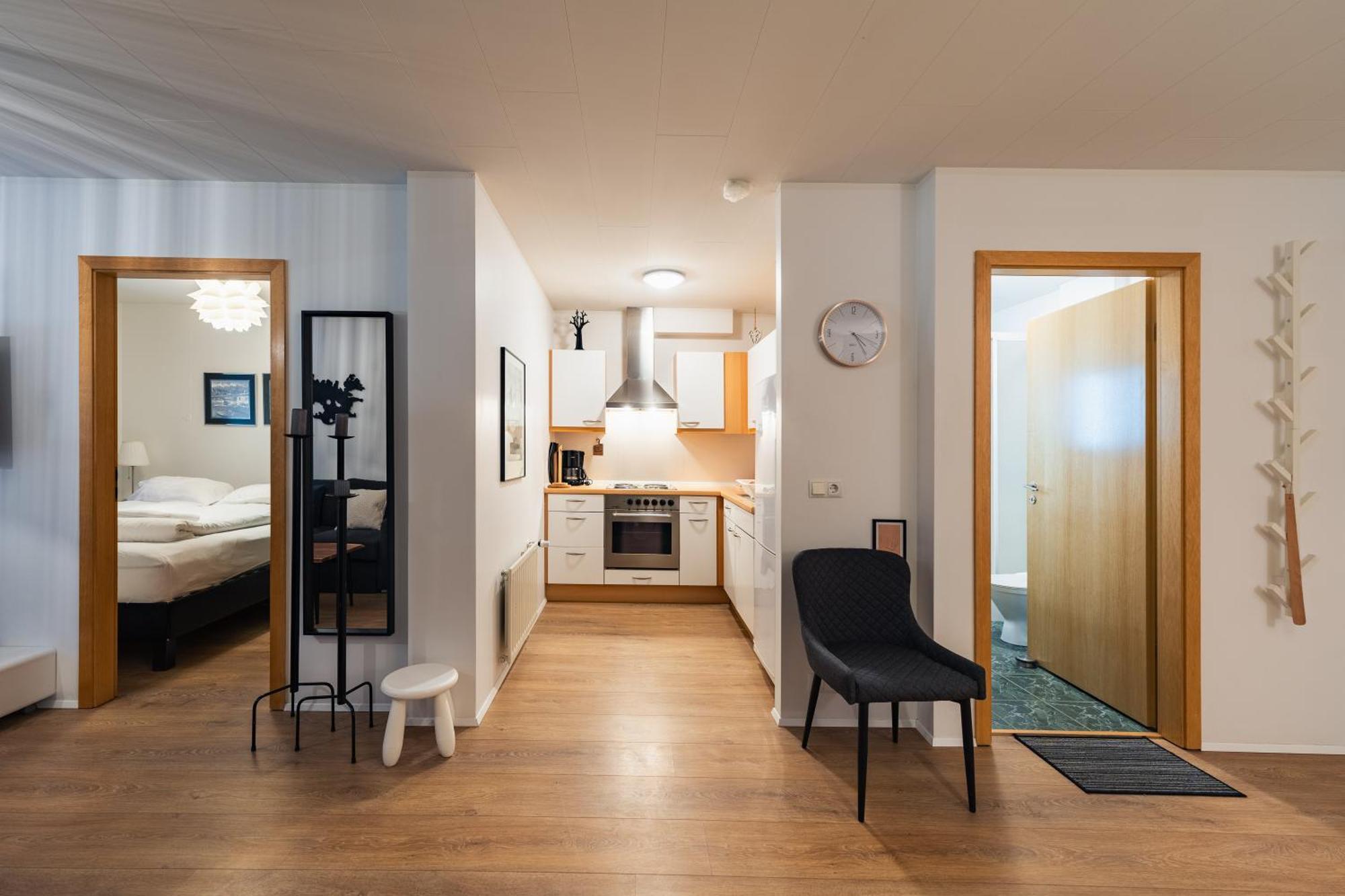 Hafnarstraeti 100, Downtown Apartment Akureyri Exteriör bild